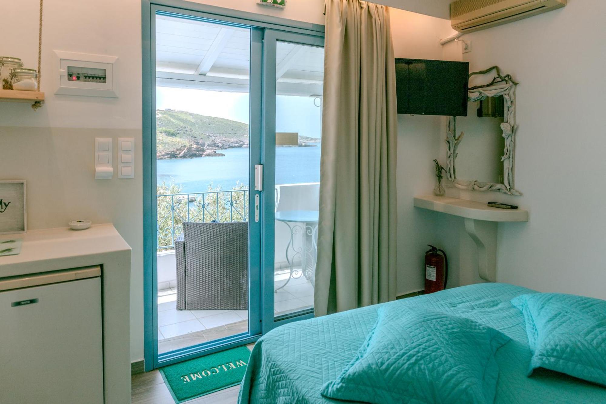Patras Apartments Fourni Ikarias Bagian luar foto